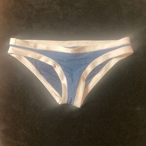Seafolly size 8 blue and white bikini bottom